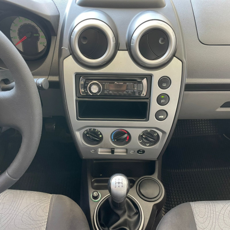 FORD Fiesta Sedan 1.6 4P FLEX, Foto 10