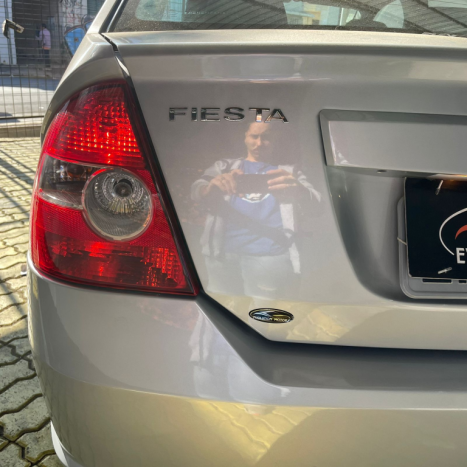 FORD Fiesta Sedan 1.6 4P FLEX, Foto 18