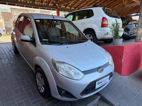 FORD Fiesta Sedan 1.6 4P ROCAM FLEX, Foto 3