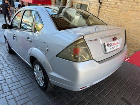 FORD Fiesta Sedan 1.6 4P ROCAM FLEX, Foto 6
