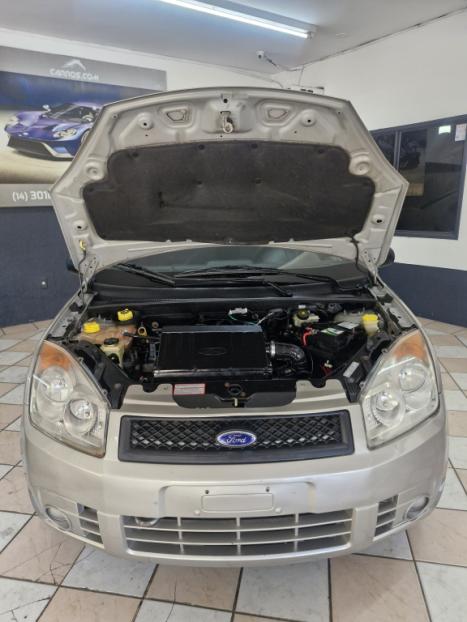 FORD Fiesta Sedan 1.6 4P FLEX, Foto 4