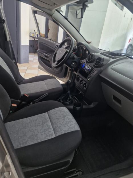 FORD Fiesta Sedan 1.6 4P FLEX, Foto 11