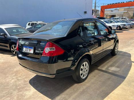 FORD Fiesta Sedan 1.0 4P, Foto 6