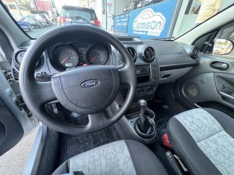 FORD Fiesta Sedan 1.6 4P FLEX, Foto 10
