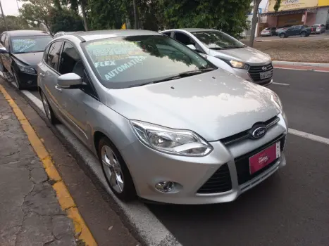 FORD Focus Hatch 1.6 16V 4P FLEX SE POWERSHIFT AUTOMTICO, Foto 9