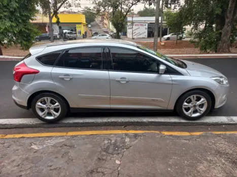 FORD Focus Hatch 1.6 16V 4P FLEX SE POWERSHIFT AUTOMTICO, Foto 7