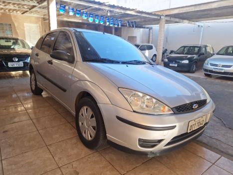 FORD Focus Hatch 1.6 4P GL, Foto 8