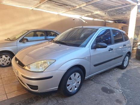 FORD Focus Hatch 1.6 4P GL, Foto 7