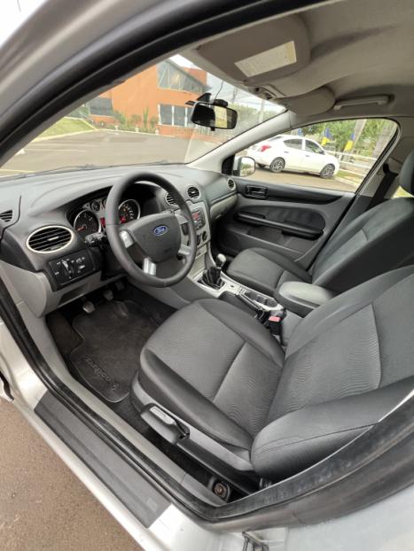 FORD Focus Hatch 1.6 4P GLX FLEX, Foto 7