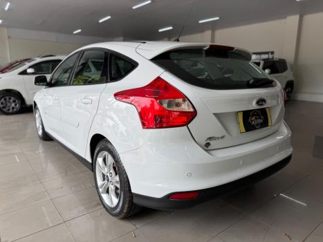 FORD Focus Hatch 1.6 16V 4P SE PLUS FLEX, Foto 2