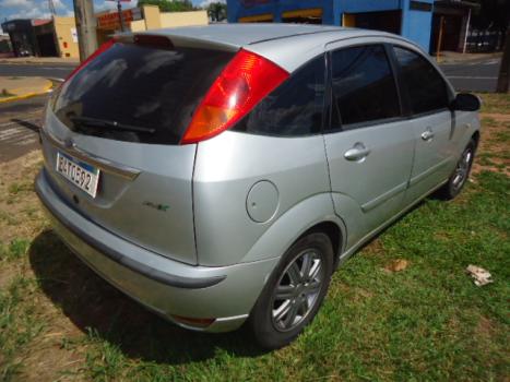 FORD Focus Hatch 1.6 4P GLX FLEX, Foto 6