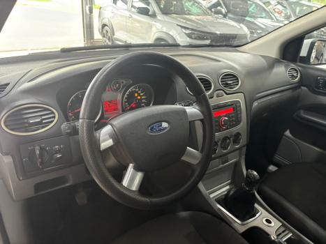 FORD Focus Hatch 1.6 4P GLX FLEX, Foto 9