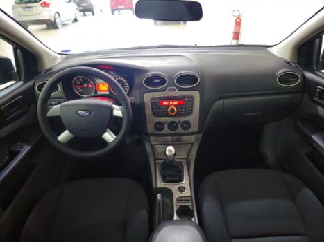 FORD Focus Hatch 1.6 4P GLX FLEX, Foto 9