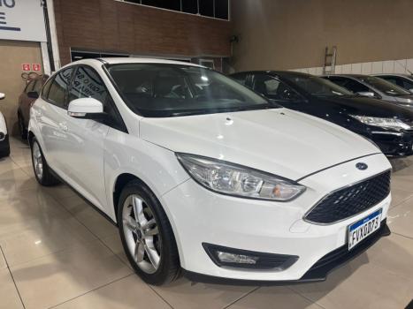 FORD Focus Hatch 1.6 16V 4P SE FLEX, Foto 1