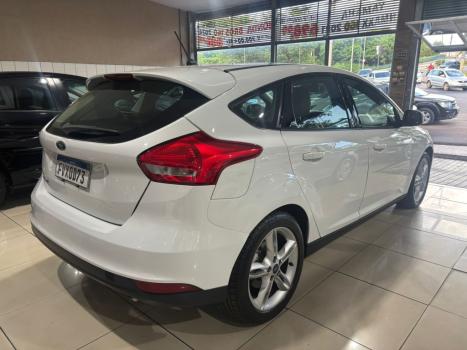 FORD Focus Hatch 1.6 16V 4P SE FLEX, Foto 5