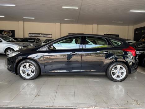 FORD Focus Hatch 1.6 16V 4P SE FLEX, Foto 6