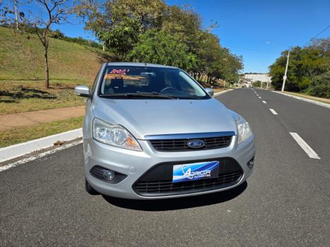 FORD Focus Hatch 1.6 4P, Foto 2
