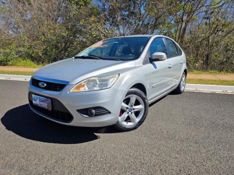 FORD Focus Hatch 1.6 4P, Foto 3