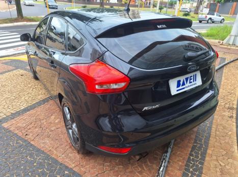 FORD Focus Hatch 1.6 16V 4P SE FLEX, Foto 16