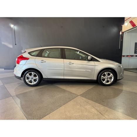 FORD Focus Hatch 1.6 16V 4P FLEX S, Foto 2