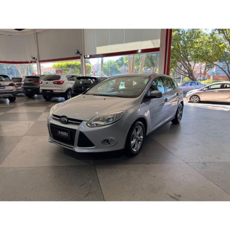 FORD Focus Hatch 1.6 16V 4P FLEX S, Foto 6