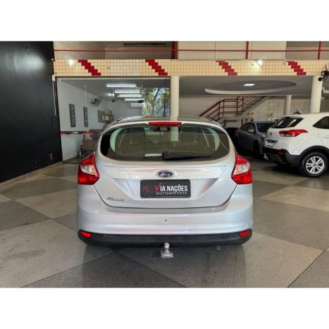 FORD Focus Hatch 1.6 16V 4P FLEX S, Foto 8