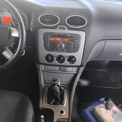 FORD Focus Hatch 1.6 4P FLEX GL, Foto 10