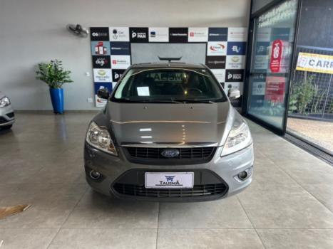 FORD Focus Hatch 1.6 16V 4P SE PLUS FLEX, Foto 2