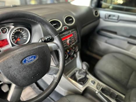 FORD Focus Hatch 1.6 16V 4P SE PLUS FLEX, Foto 8