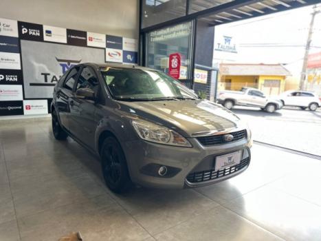 FORD Focus Hatch 1.6 16V 4P SE PLUS FLEX, Foto 18