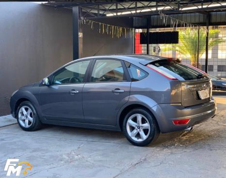 FORD Focus Hatch 1.6 16V 4P SE PLUS FLEX, Foto 2
