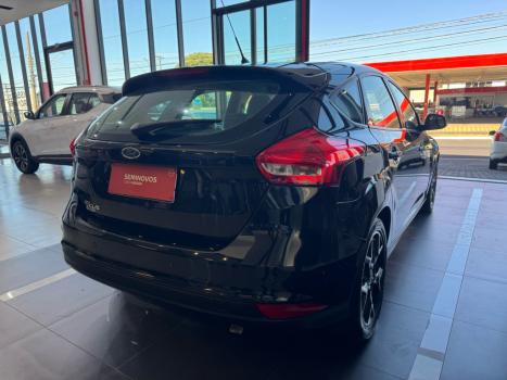 FORD Focus Hatch 1.6 16V 4P SE FLEX, Foto 4
