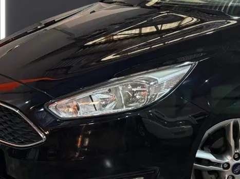 FORD Focus Hatch 1.6 16V 4P SE FLEX, Foto 5