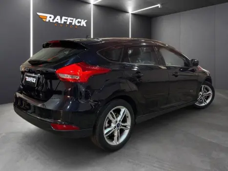 FORD Focus Hatch 1.6 16V 4P SE FLEX, Foto 15