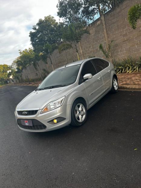 FORD Focus Hatch 1.6 16V 4P SE PLUS FLEX, Foto 3