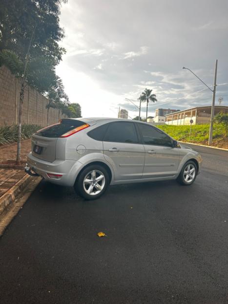 FORD Focus Hatch 1.6 16V 4P SE PLUS FLEX, Foto 5