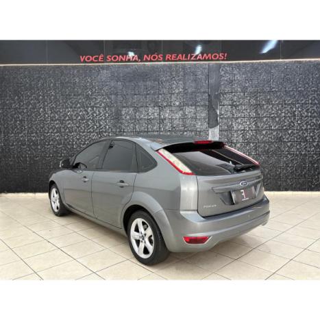 FORD Focus Hatch 1.6 4P GLX, Foto 5