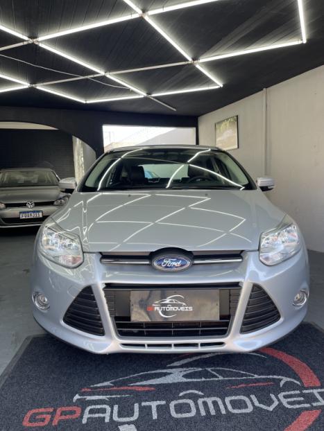 FORD Focus Hatch 1.6 4P, Foto 2