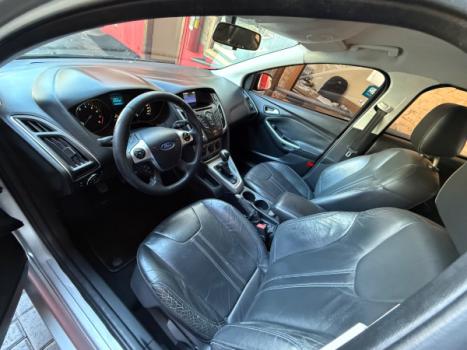 FORD Focus Hatch 1.6 16V 4P SE FLEX, Foto 8