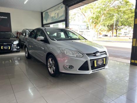 FORD Focus Hatch 1.6 16V 4P SE PLUS FLEX, Foto 3