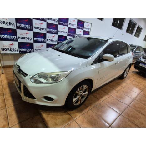 FORD Focus Hatch 1.6 16V 4P SE FLEX, Foto 4