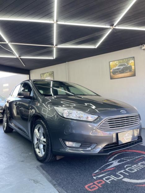 FORD Focus Hatch 1.6 16V 4P SE FLEX, Foto 1