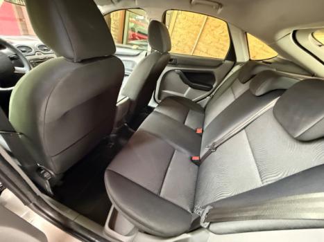 FORD Focus Hatch 1.6 4P GLX FLEX, Foto 7