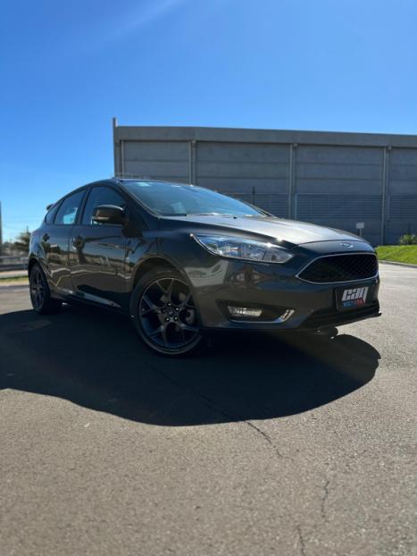 FORD Focus Hatch 1.6 16V 4P SE PLUS FLEX, Foto 1