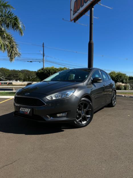 FORD Focus Hatch 1.6 16V 4P SE PLUS FLEX, Foto 5