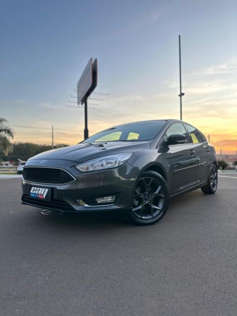 FORD Focus Hatch 1.6 16V 4P SE PLUS FLEX, Foto 2