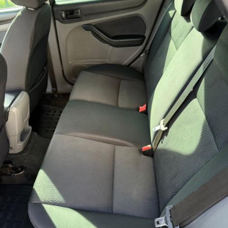 FORD Focus Hatch 1.6 4P, Foto 4