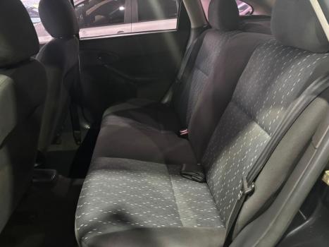 FORD Focus Hatch 1.6 4P FLEX GL, Foto 10