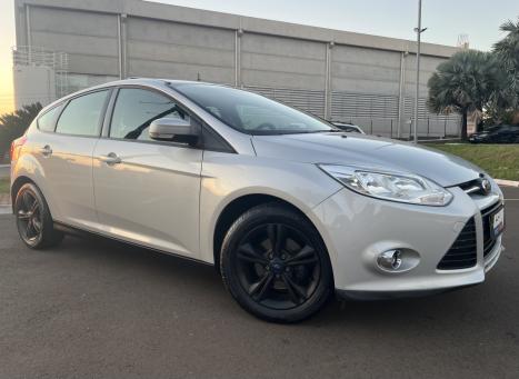 FORD Focus Hatch 1.6 4P GLX FLEX, Foto 10