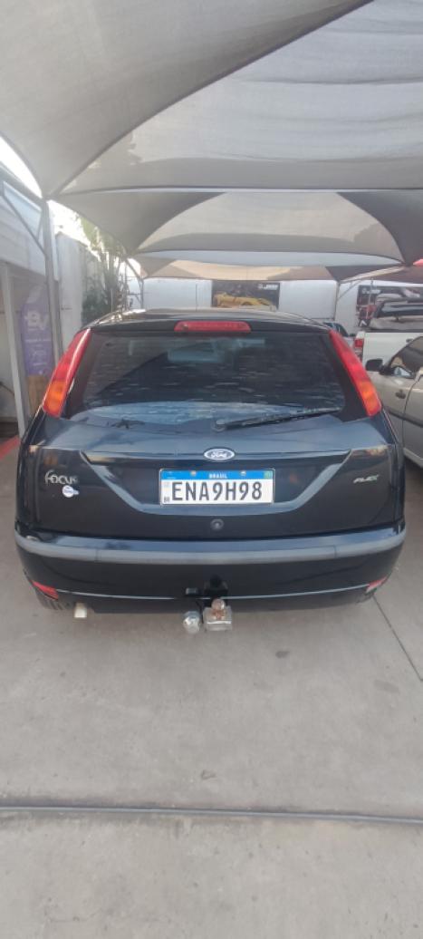 FORD Focus Hatch 1.6 4P, Foto 3